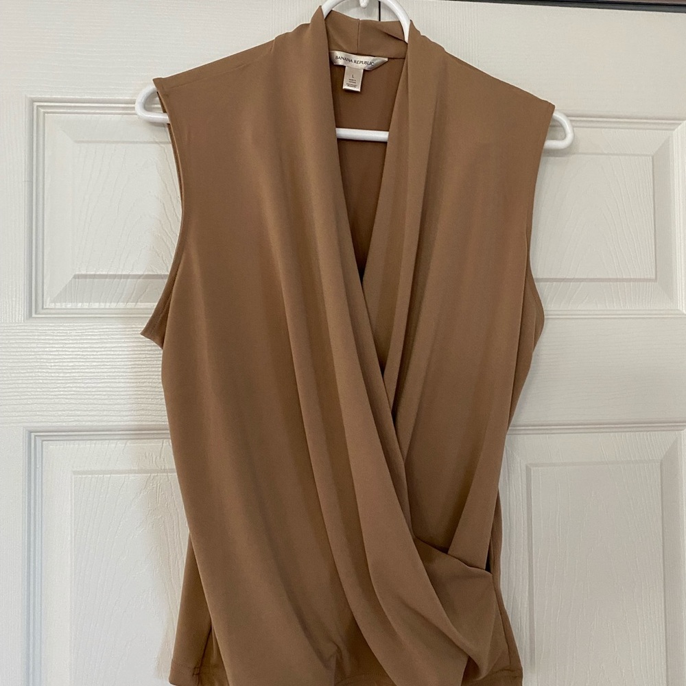 BR shell, size L, camel